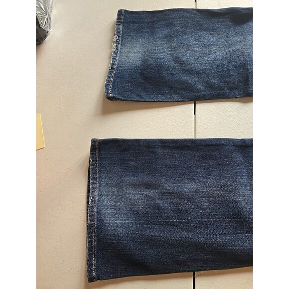 Lucky Brand Jeans Women's Size 4/27 Blue Denim Pockets Sweet'n Straight Low Rise - Picture 7 of 7